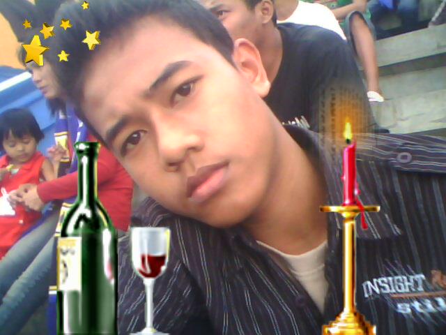 Fauzi Ozi Brojoel 18